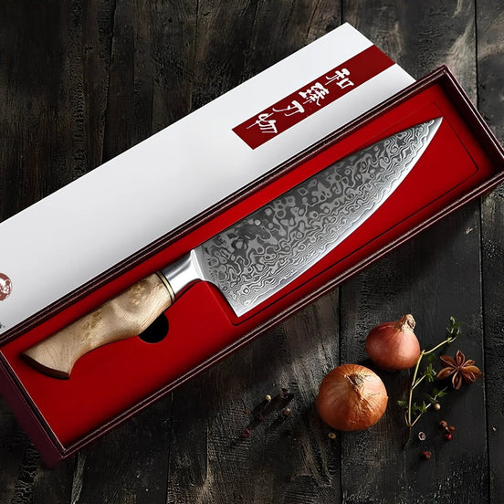 Chef’s Knife in 67-Layer Damascus Steel With 10Cr15CoMoV Core and Sycamore Wood Handle