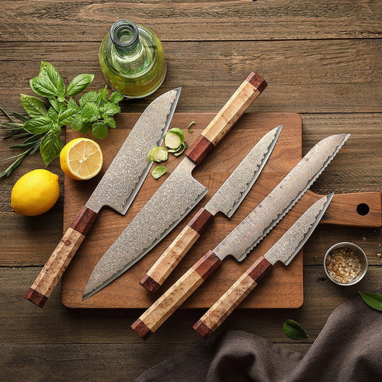 Classic Edition – Premium 37-Layer Tricolour Damascus Steel Knives Set