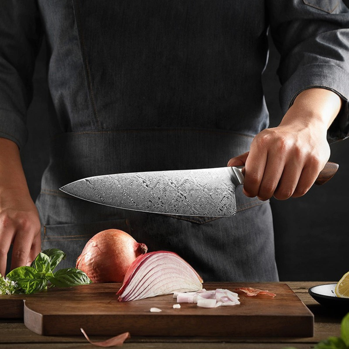 Chef’s Knife in 110-Layer Damascus Steel with Desert Ironwood Handle