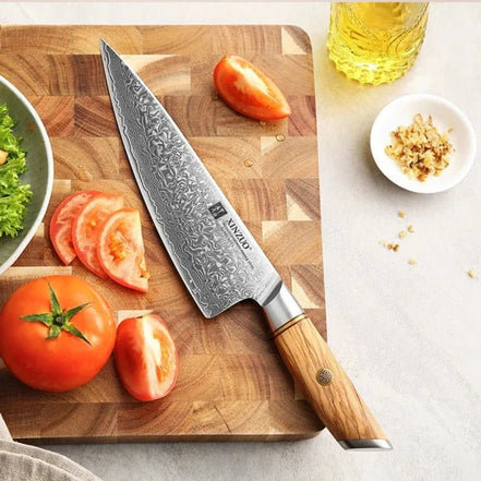 Faca de Chef 8.5" em Aço Damasco de 73 Camadas com Cabo de Madeira de Oliveira - Forja Fogo&Faca