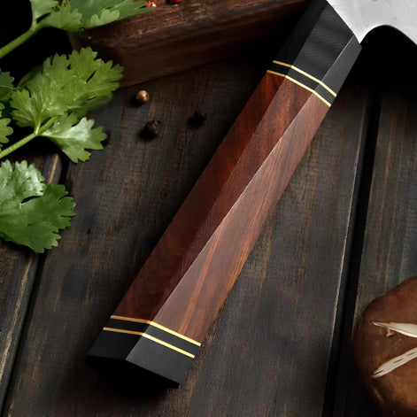 Faca de Chef em Aço Damasco de 110 Camadas com Cabo Híbrido - Forja Fogo&Faca