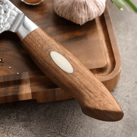 Walnut · Santoku 185 mm