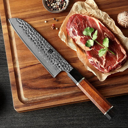 Faca Santoku 7″ em Aço Damasco de 67 Camadas com Cabo Desert Ironwood - Forja Fogo&Faca