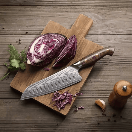 Faca Santoku 7,3" em Aço Damasco 67 Camadas com Cabo de Micarta Polido à Mão - Forja Fogo&Faca