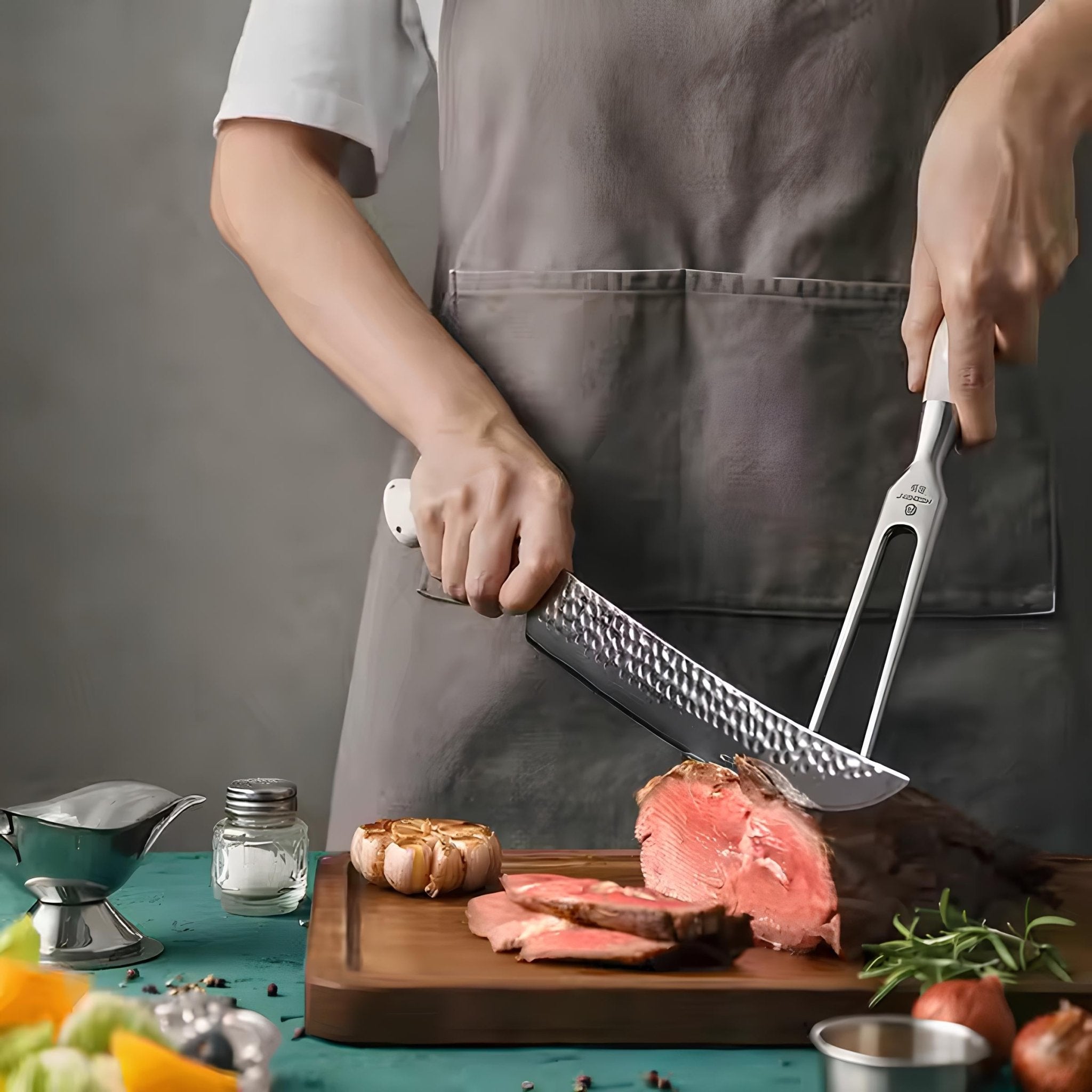 Garfo para Carne Elegant Series - Aço Inoxidável 430 com Cabo Marfim G10 - Forja Fogo&Faca